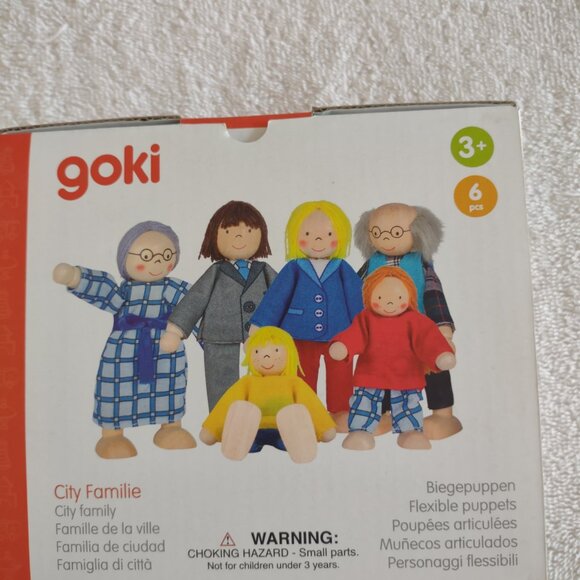 Flexible City Family Dollhouse Dolls - Set of 6 - Picture 4 of 4